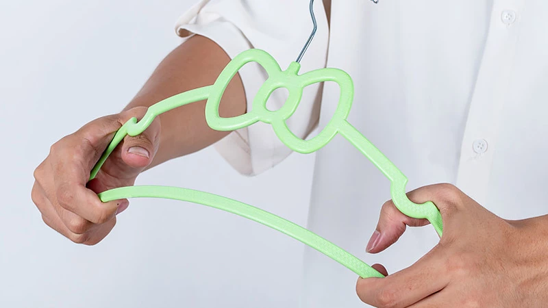 What material is used for plastic hangers